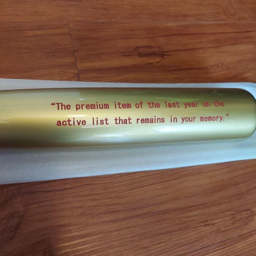 新庄剛志☆ 黄金バッド 200号記念☆シリアルNo.112 - メルカリ