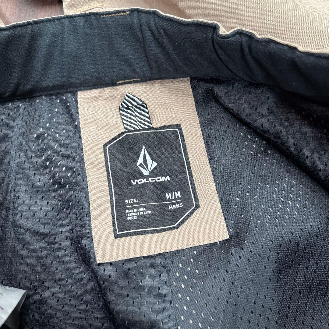 VOLCOM スノーボードウェア スノボ ウエア 24-25 【上下セット、M】