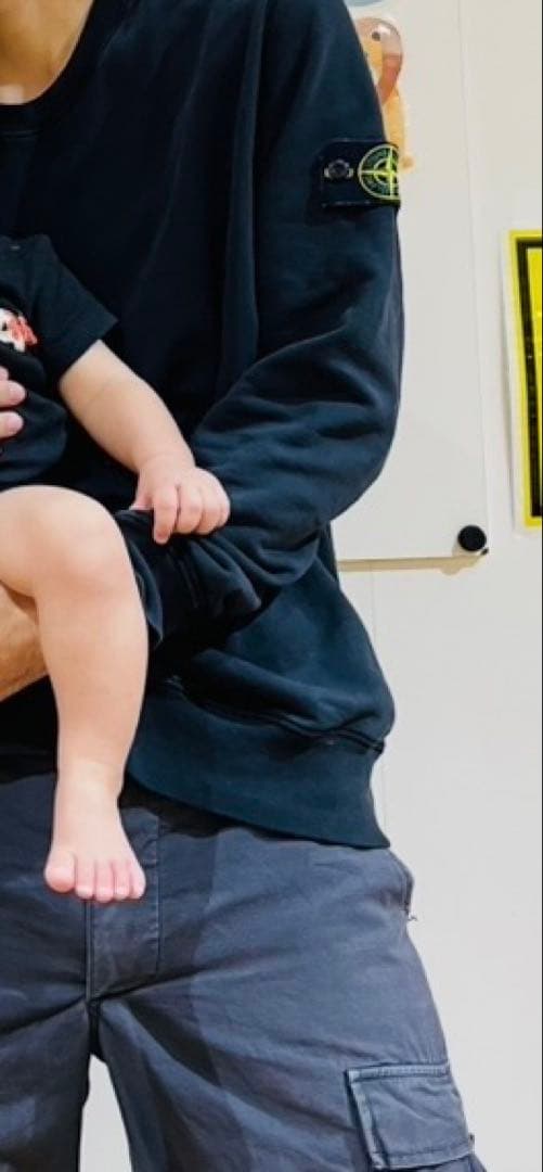 Stone  ブラック クルーネック トレーナー