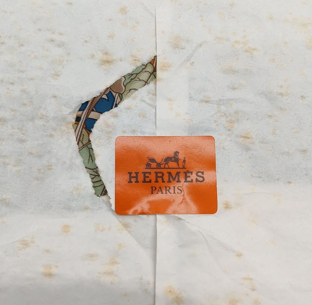 Hermès スカーフ CHASSE au BOIS カレ90 SILK100％