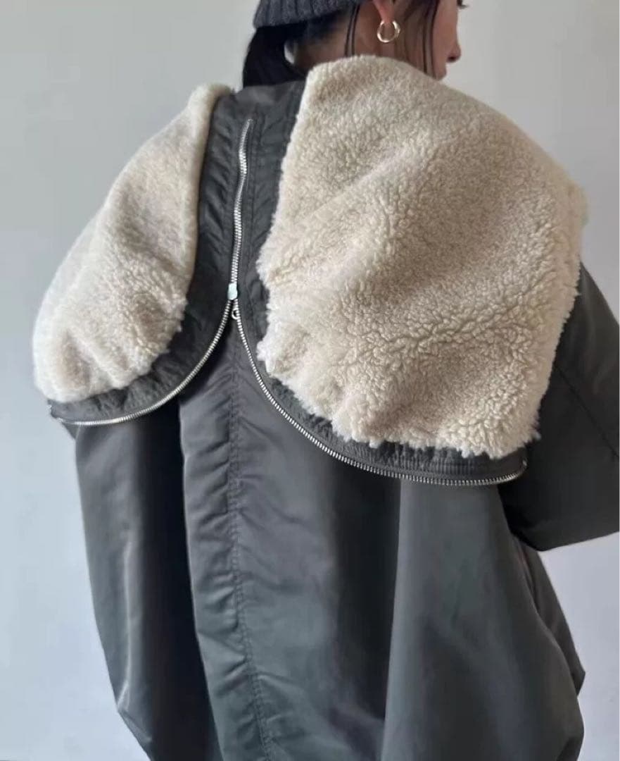 ジャケット・アウター CLANE BALLOON DESIGN HOODED N3B