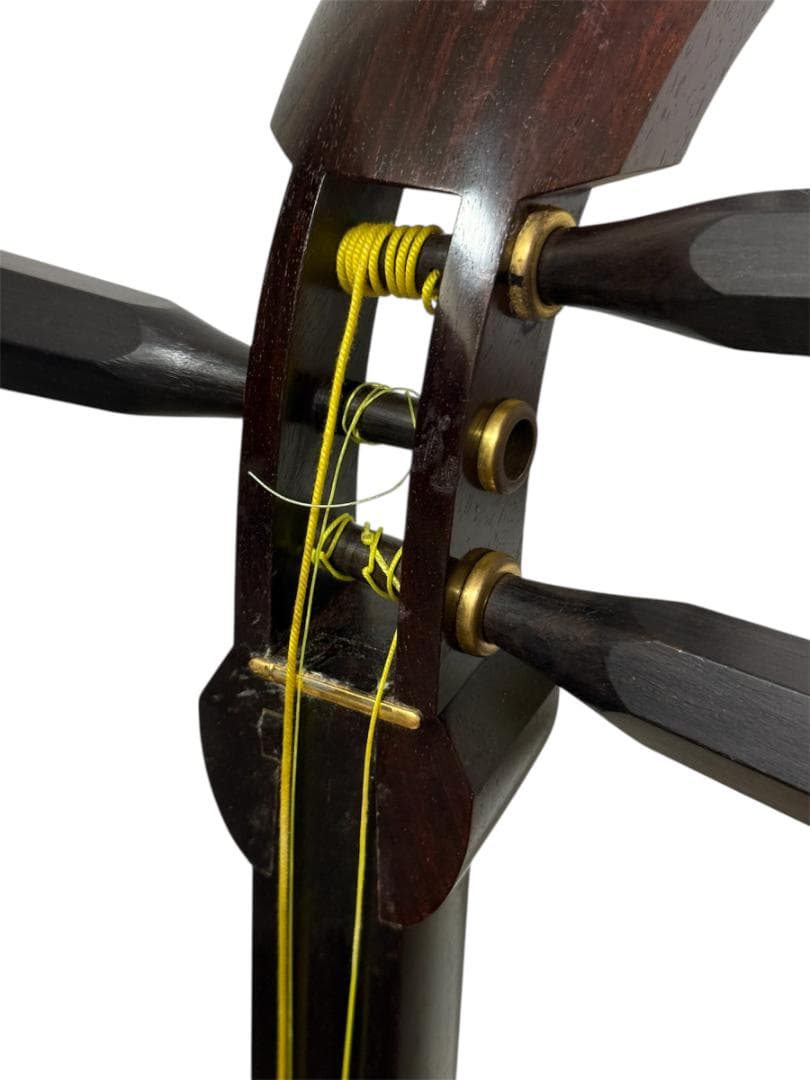 津軽三味線 東さわり 三つ折り 太棹 正寸 丸打胴 ハードケース 撥