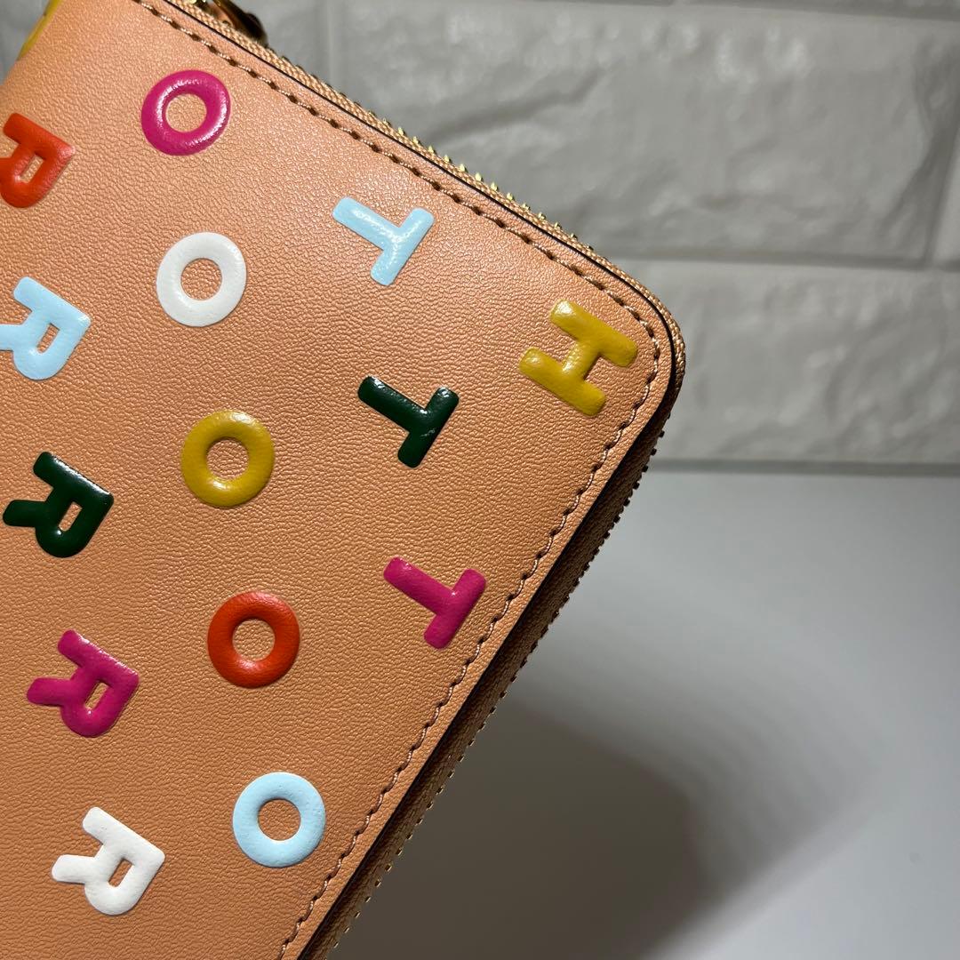 未使用保管品】トリーバーチ 長財布 レタープリント ラウンドジップ