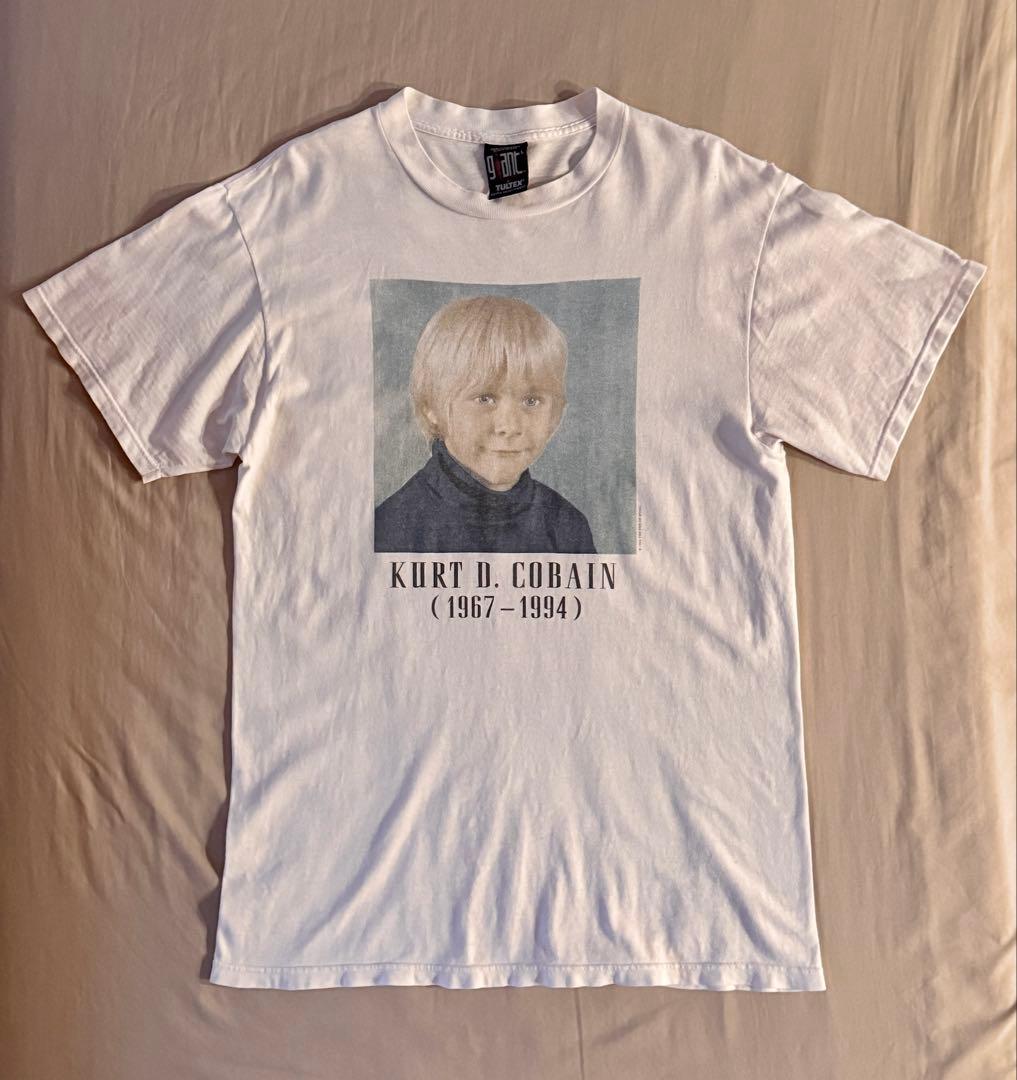 超希少】90s カートコバーン 幼少期 追悼T giant NIRVANA ©︎ - メルカリ