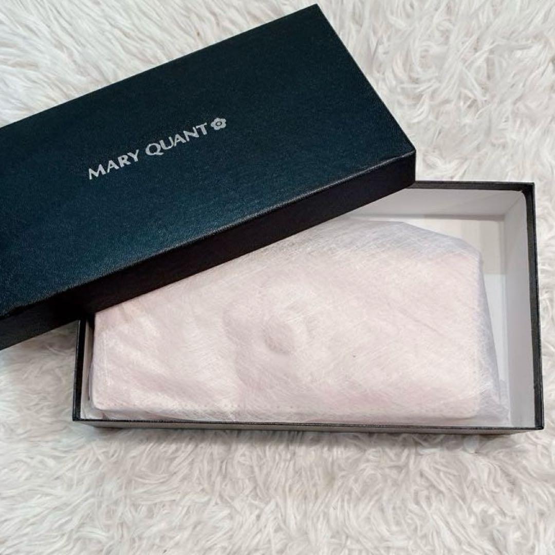 【美品】MARY QUANT エンボスデイジーパール パース パールピンク