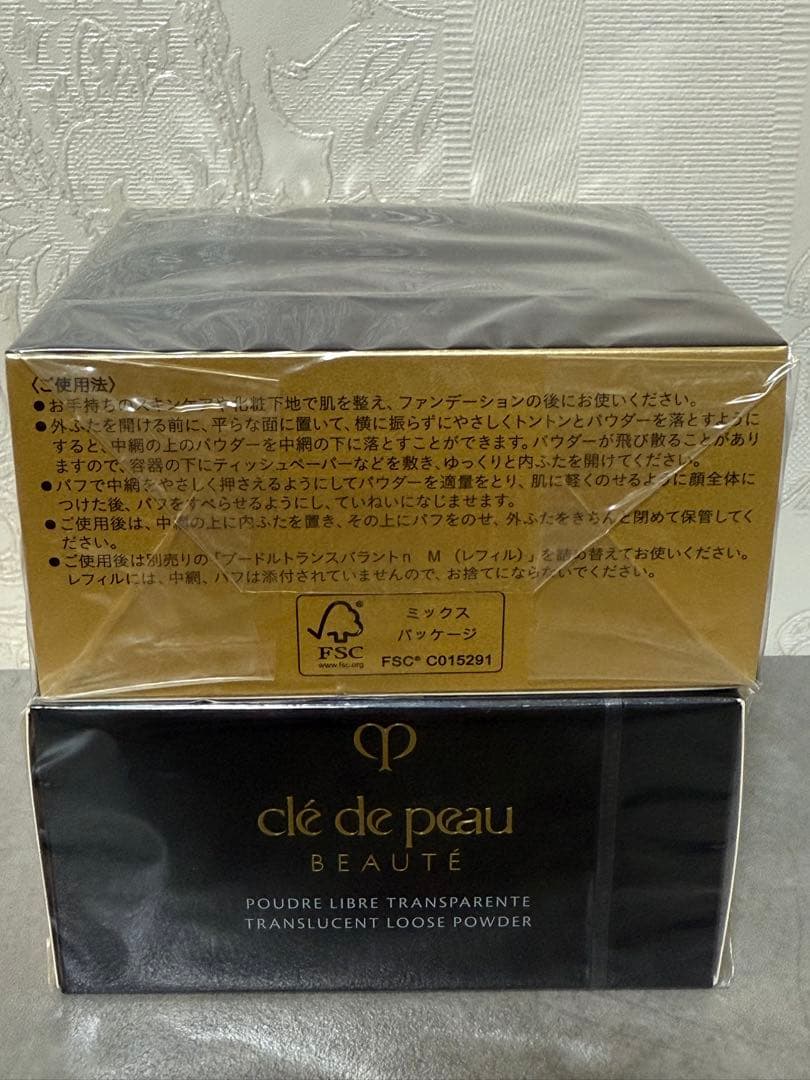 資生堂クレ・ド・ポーボーテ プードルトランスパラントｎ Ｍ 1 ライト4個