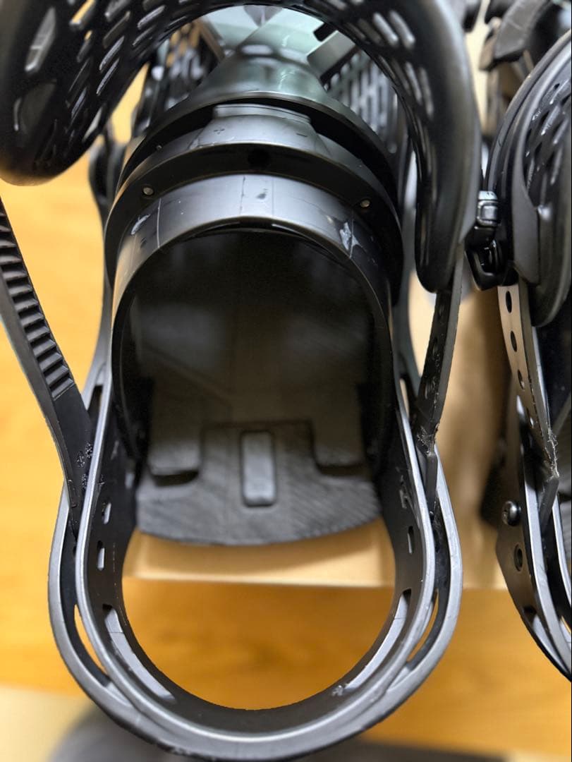 Burton GENESIS Reflex M 23-24 ブラック