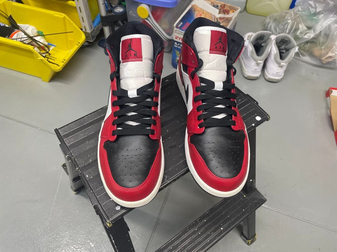 〈新古〉エアジョーダン1 レッド　28.5センチ