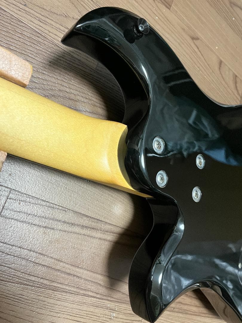 B.C.Rich Eagle BASS Black ケース付属　イーグル　ベース