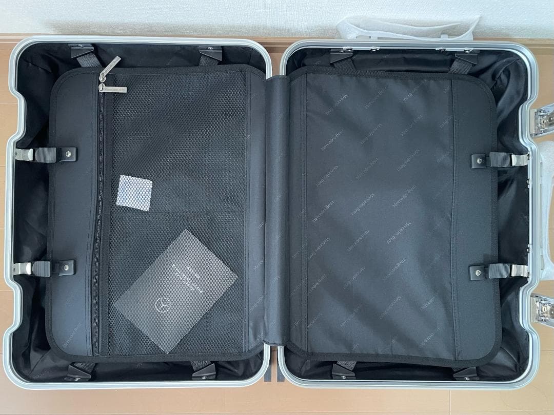 未使用】メルセデスベンツ スーツケース 32L - メルカリ