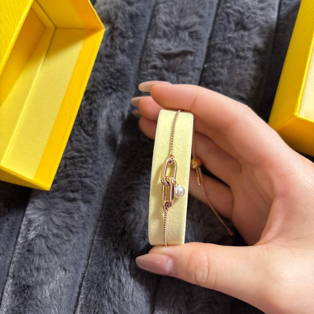 SWAROVSKI「スワロフスキー」ブレスレット