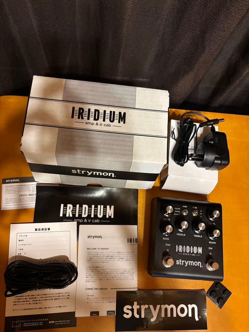 【美品】strymon IRIDIUM ギターエフェクター