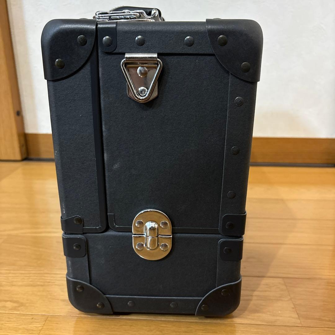 shu uemura シュウウエムラ　オリジナル　メイクアップ　ボックス