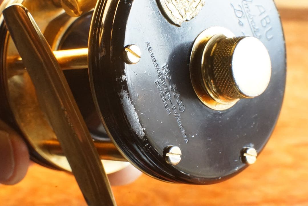 ABU アンバサダー 5000 デラックス メンテ済 フレーム修正済 - メルカリ