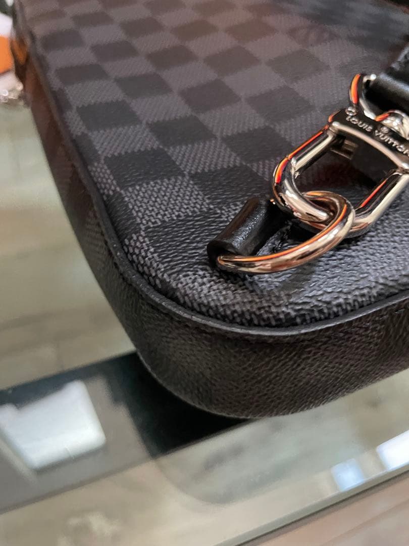 LOUIS VUITTON ダミエ ボディバッグ　N45302 美品