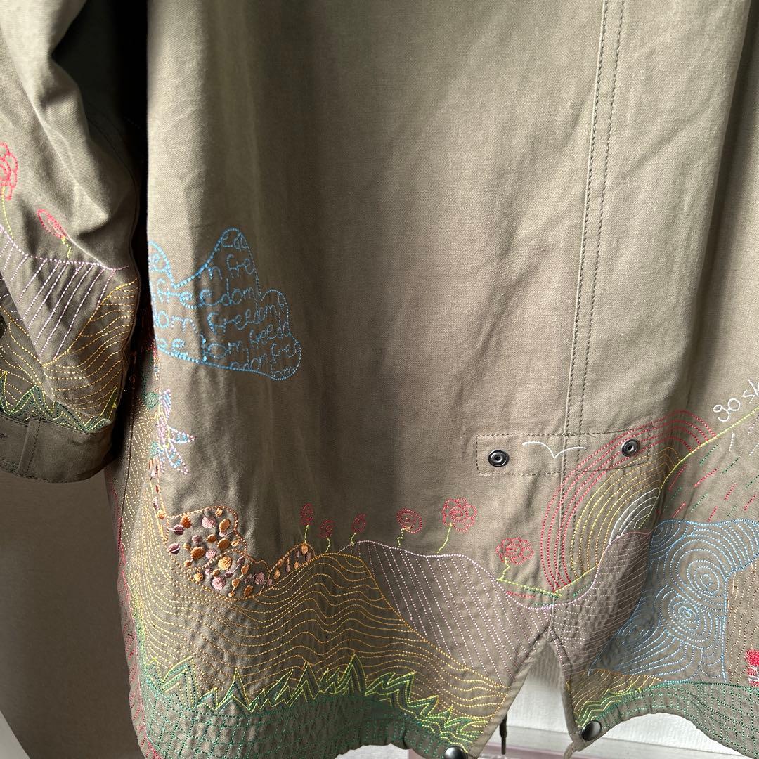 美品　ゴースロ-キャラバン コットン/ナイロンパネル刺繍モッズコート着用２回