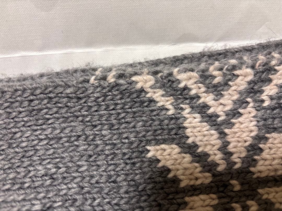 Moncler モンクレールマフラー　Lanawool 50%