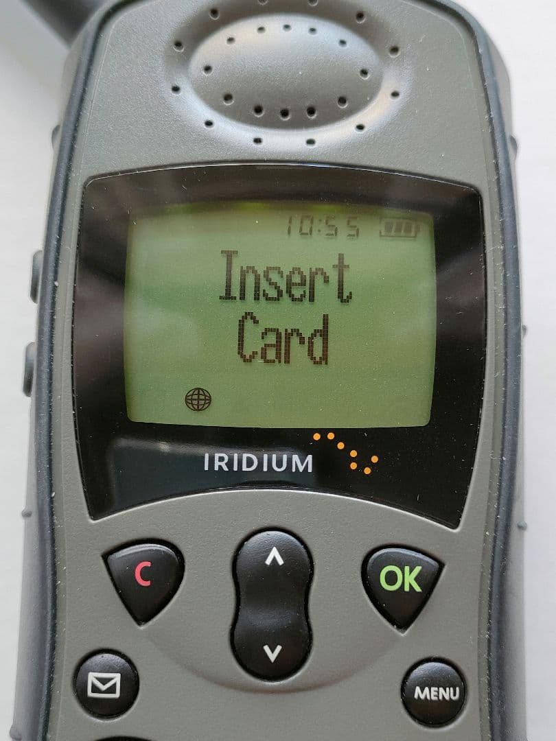 イリジウム IRIDIUM 衛星携帯電話 9505A - メルカリ
