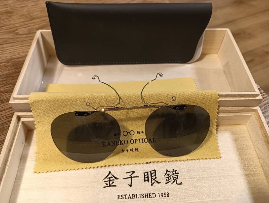 OWNDAYS オンデーズ 調光サングラス クリアイエロー 木村拓哉 同型同色