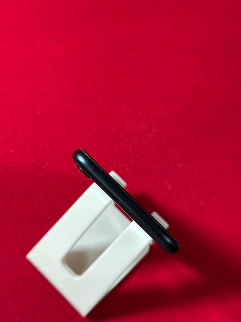 【4377】iPhone SE3第3世代ミッドナイト 64GB simフリー