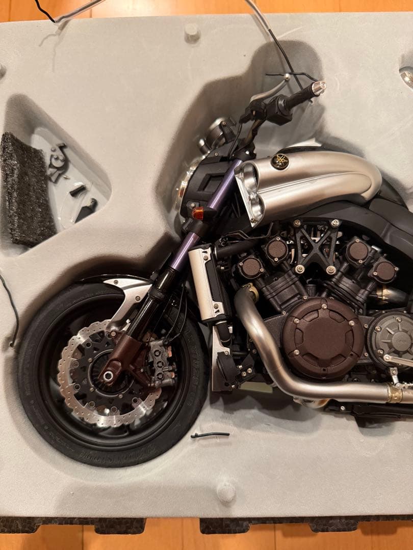 HPI Racing VMAX 1/6 ブラック