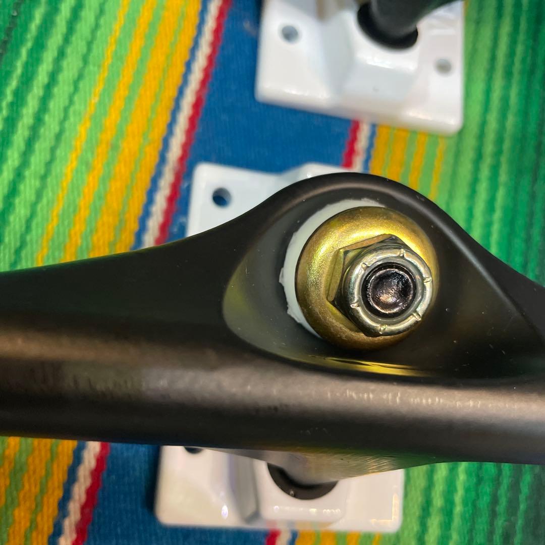 ベンチャー　トラック　 SALT & PEPPER II 5.2HI