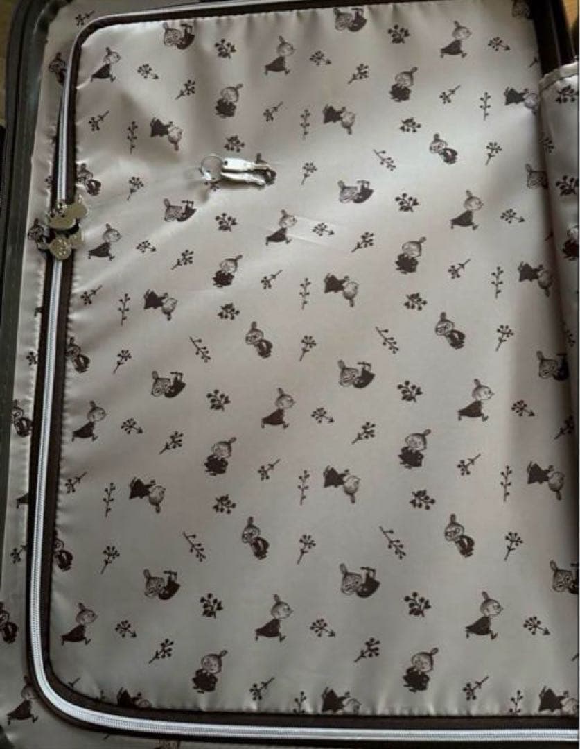 新品未使用　ミーのキャリーケースS size