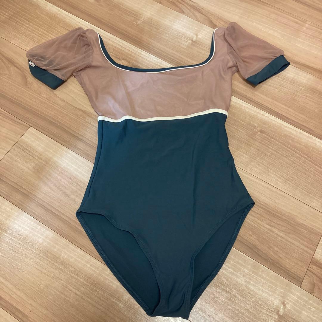 Dellalo レオタード 青色とベージュ 半袖 スクープネック　Mサイズ 楽天市場】＼Lineお友達300円OFFクーポン配布中／ バレエ レオタード