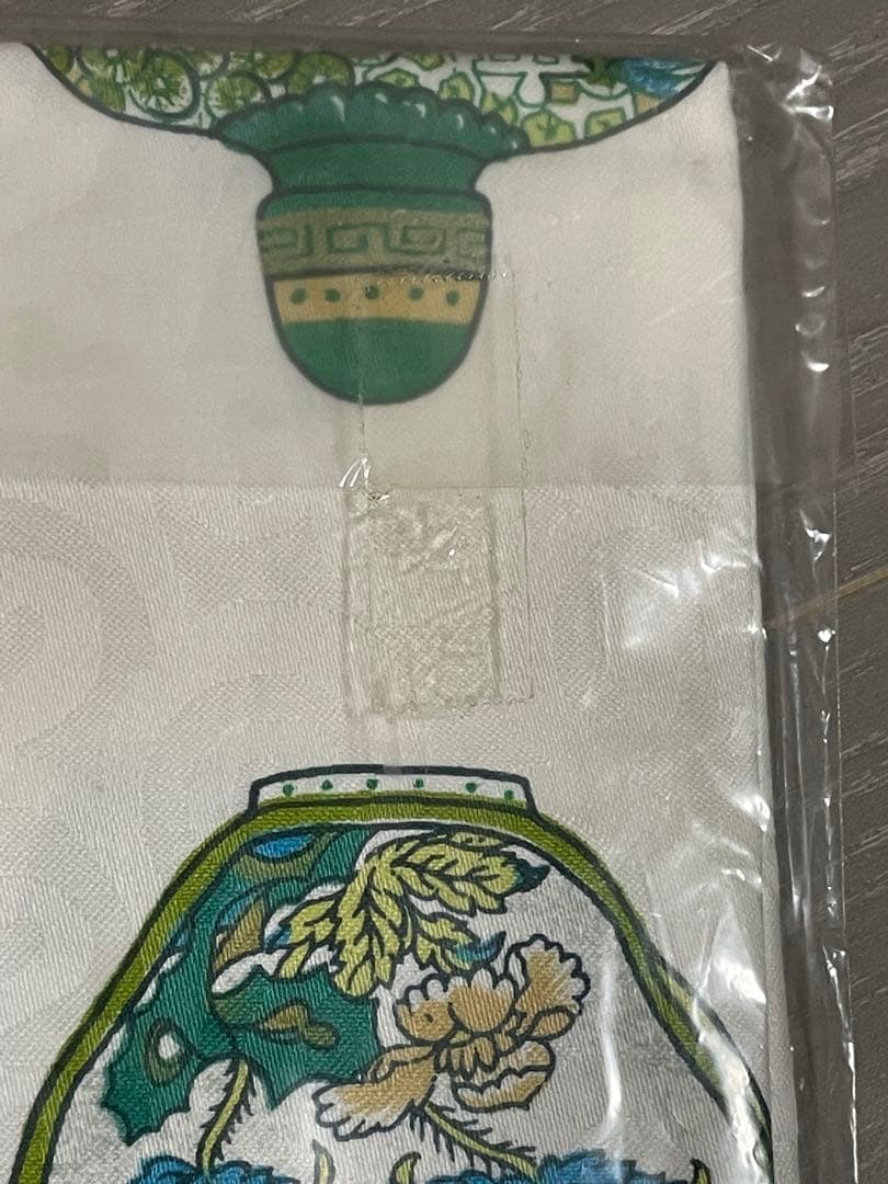 チャイナシーズ China Seas エプロン 瓶 ボトル 白緑 鼻煙壷 レア