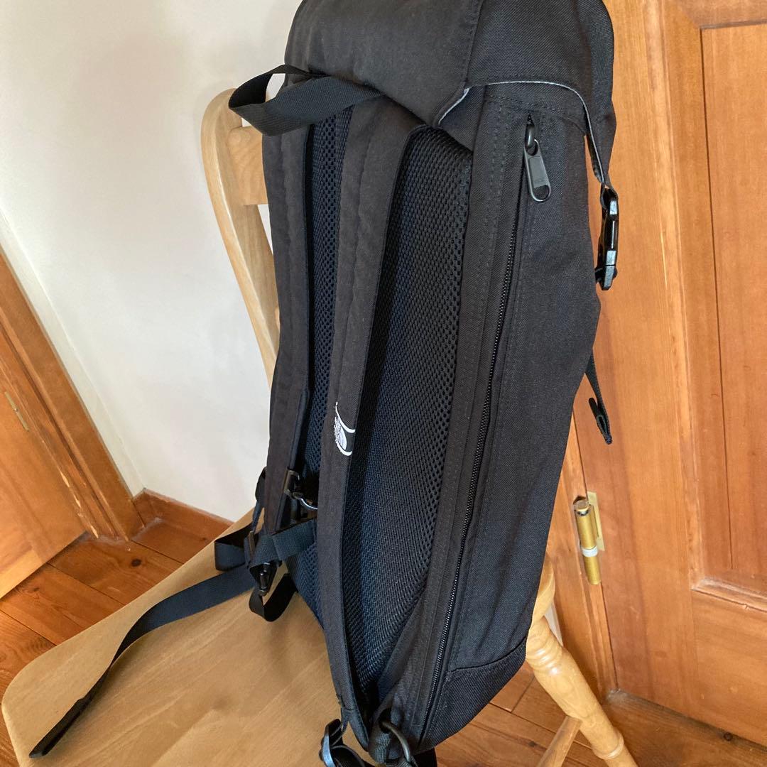美品✨ザ・ノースフェイス　リュック　通勤通学　PC ブラック　28L