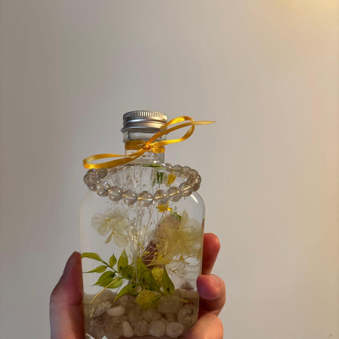 ゴールドパワーハーバリウム！ルチル入り！綺麗！