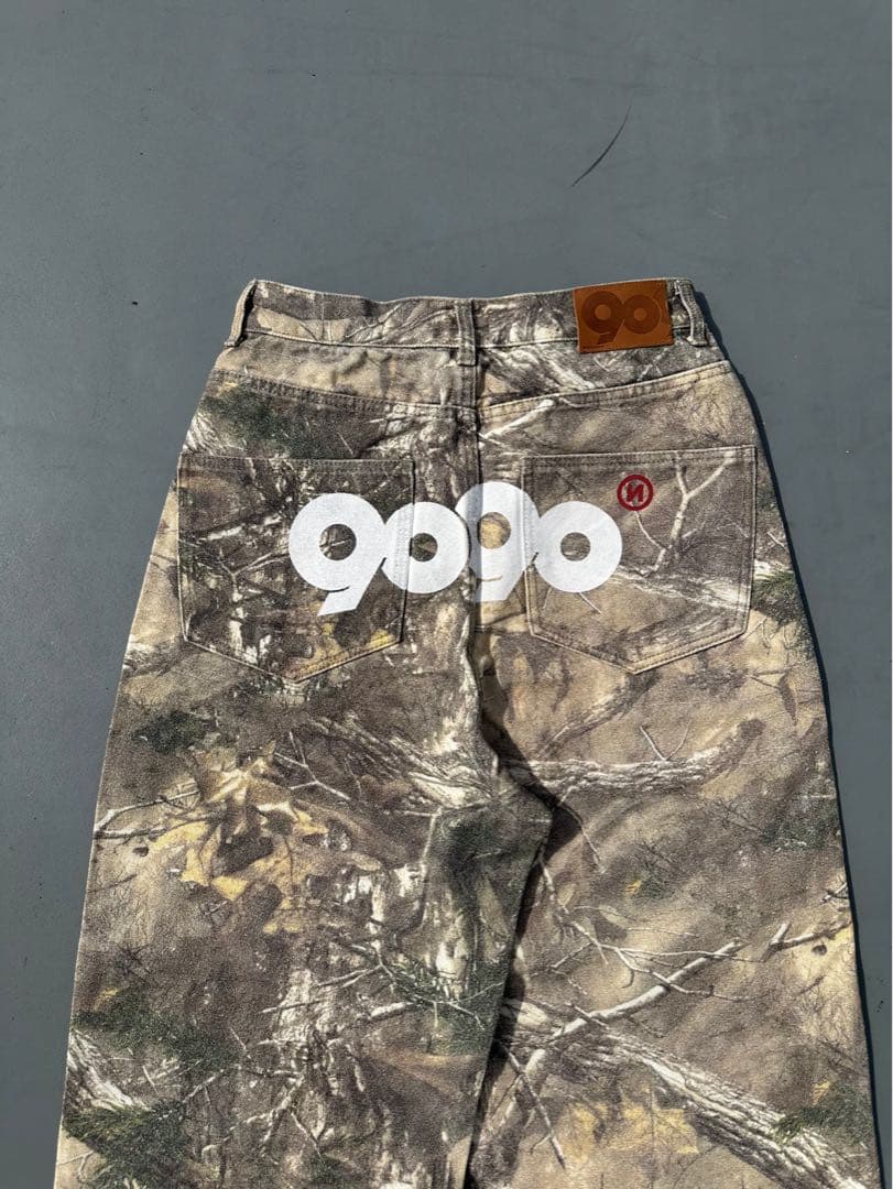 9090 OG Logo Painted Denim Pants リアルツリー - メルカリ