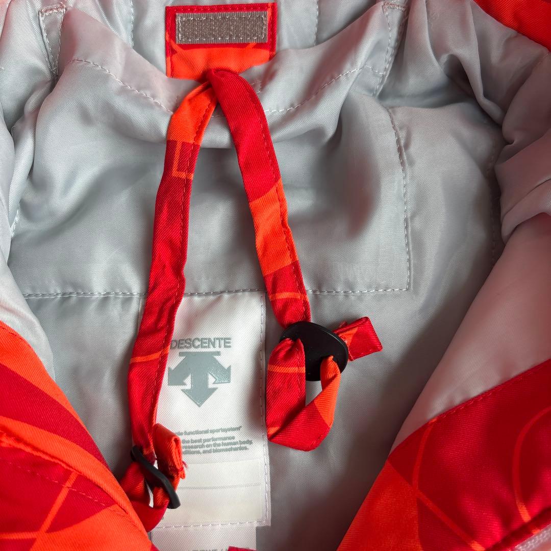 【Misato Inoue専用】デサント　スキーウェア　キッズ　120