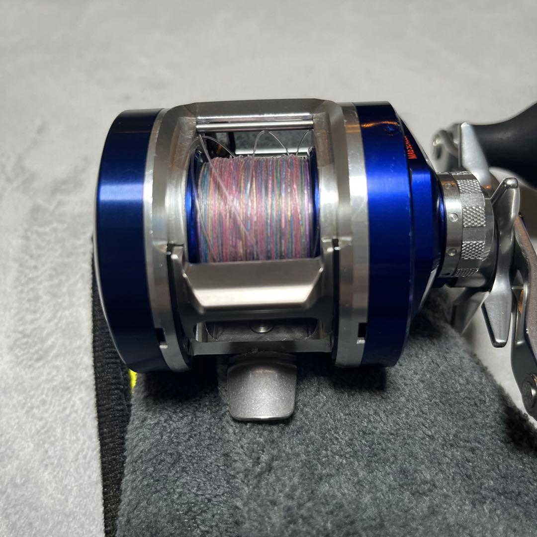 RYUGA BAY JIGGING 両軸リール 青　c１０１２　PE-H