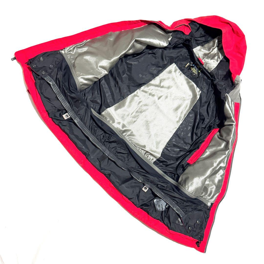 バートン［ａｋ］ゴアテックス スノーボードジャケット 赤 サイズM