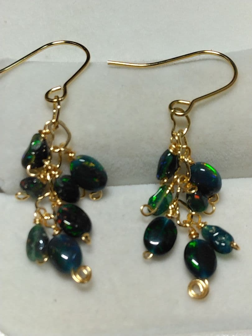 専用◆エチオピアオパール、ボタン型ブレスレット　　6点ご購入