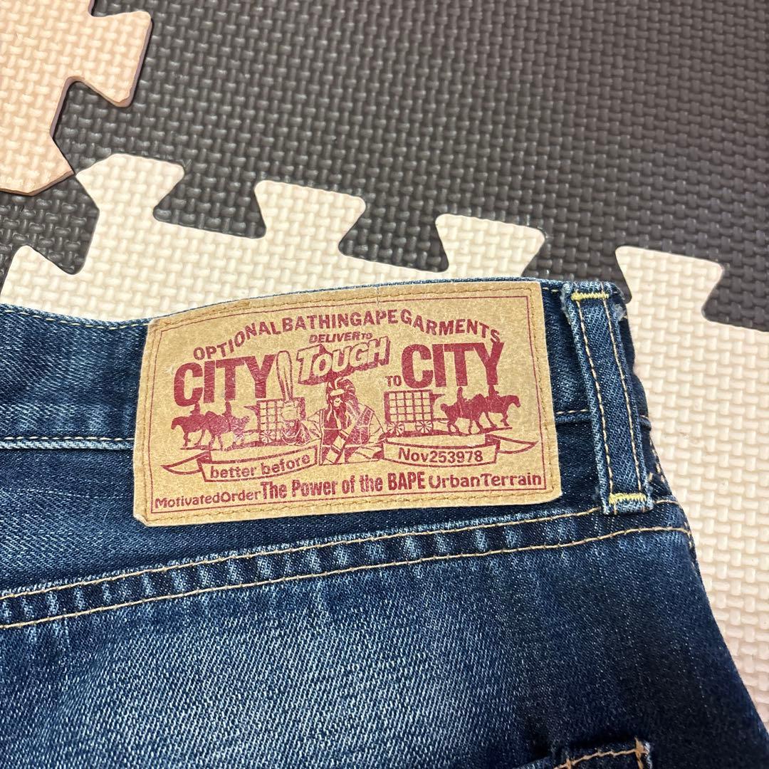 アベイシングエイプ　青山限定スタープリントデニム　サイズM