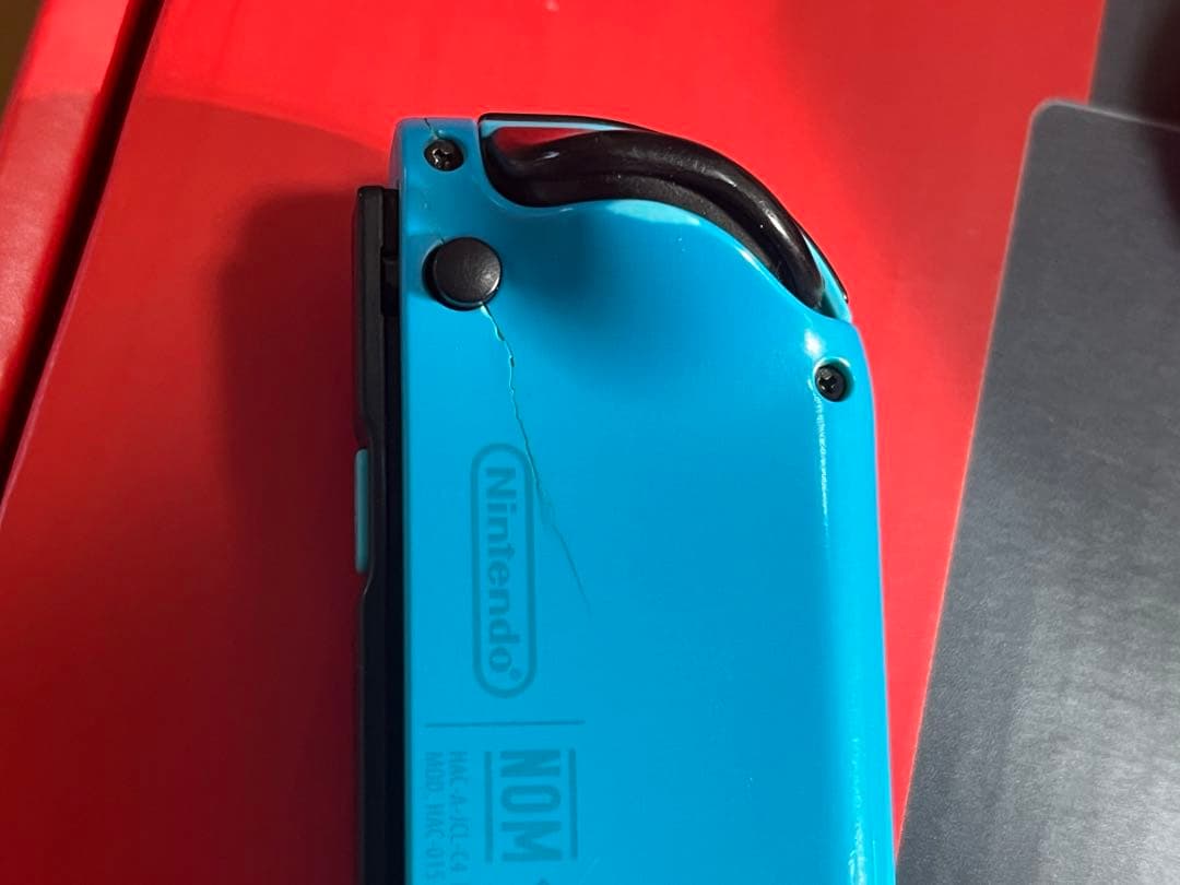 Nintendo Switch 本体 青/赤 Joy-Con付き　ジャンク品