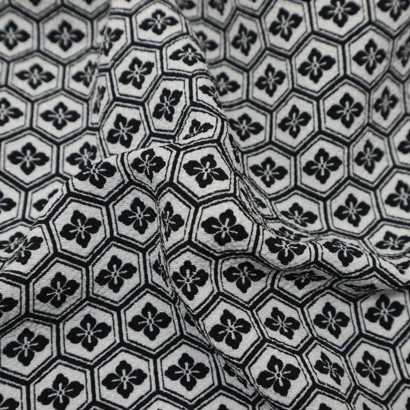 七五三羽織袴セット＊男の子5歳 亀甲に花菱 白黒茶色 着物 化繊 9RC13