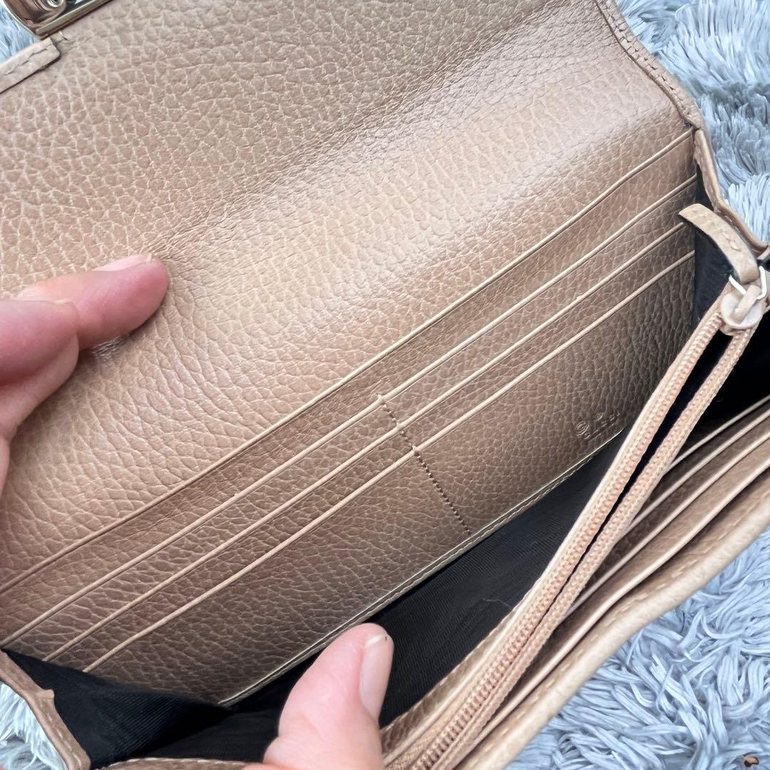 美品✨GUCCI インターロッキング シボレザー 長財布 ベージュ