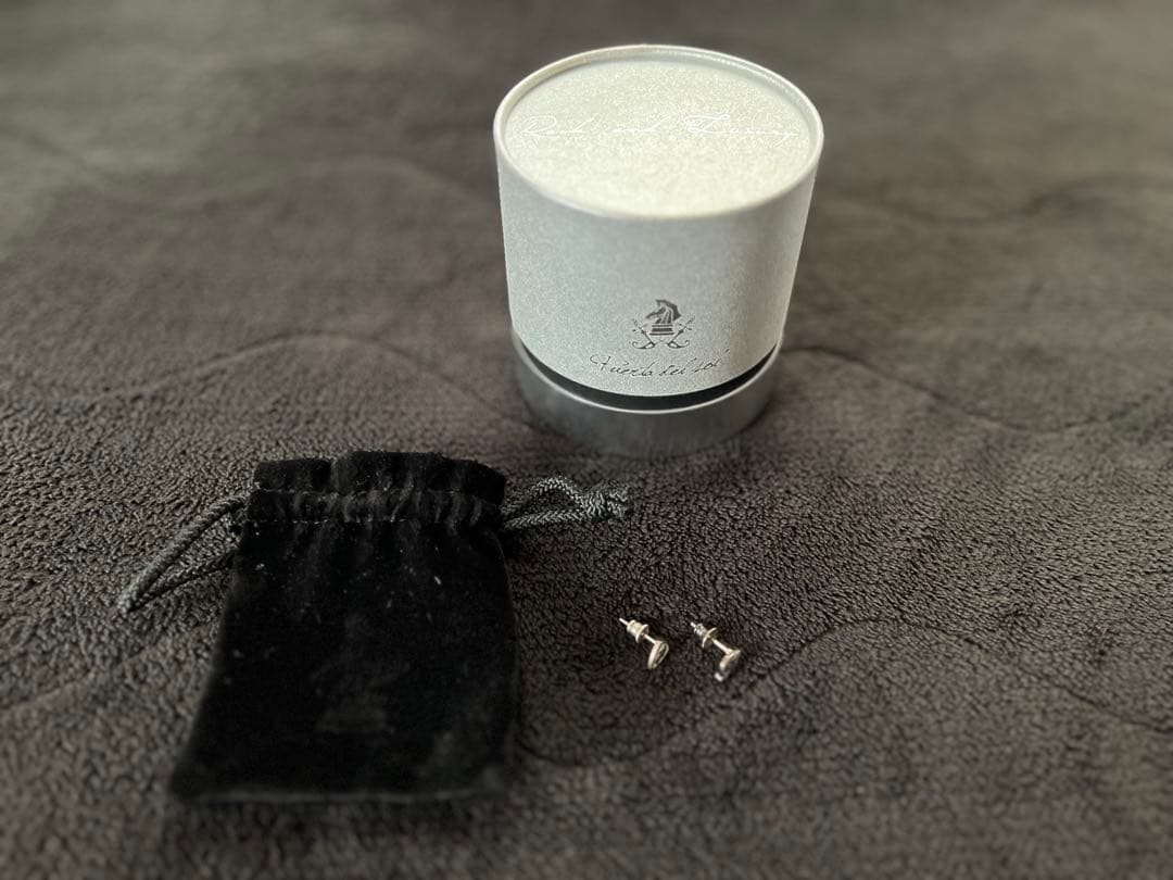 プエルタ・デル・ソル　ピアス2種