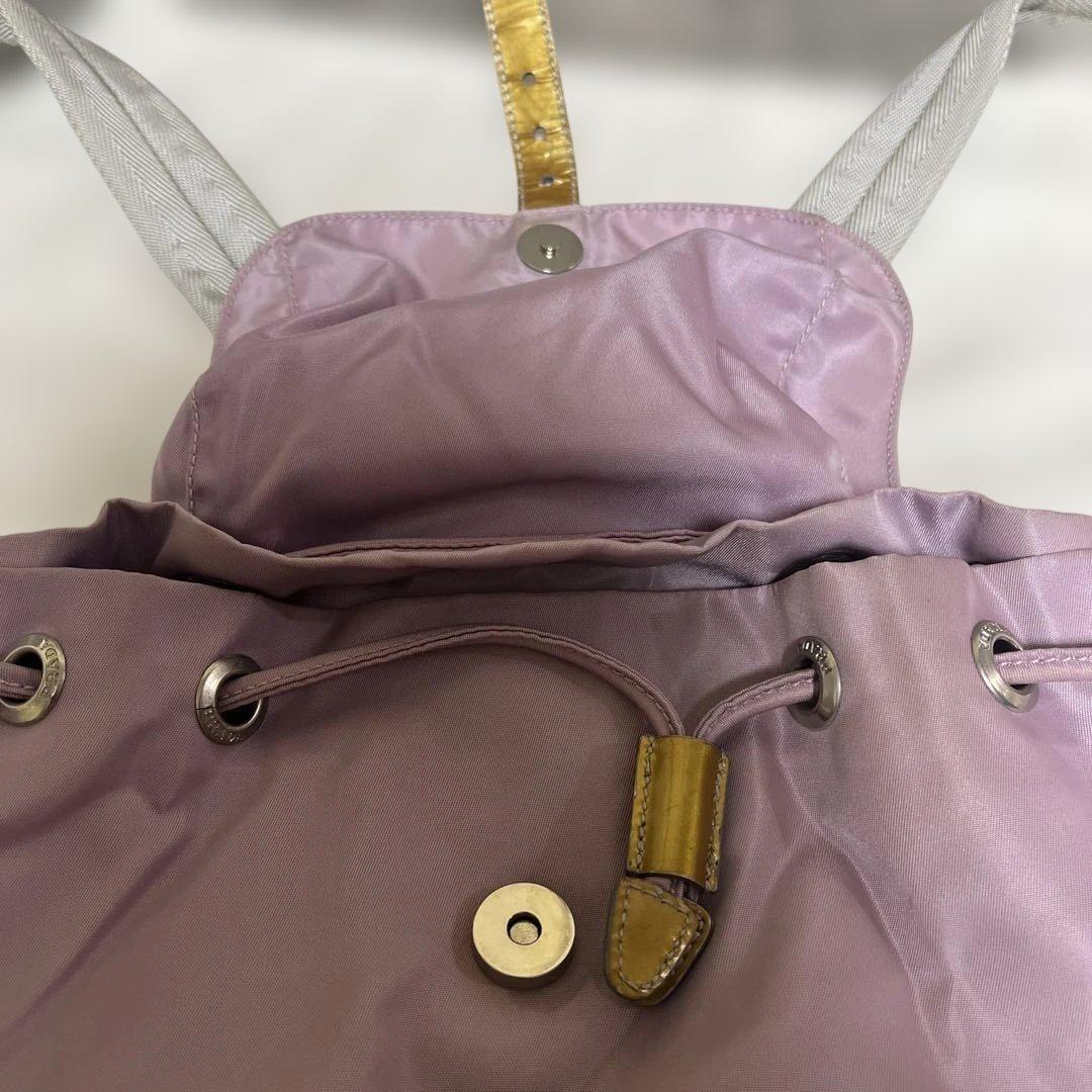 プラダ　PRADA ナイロンリュック　ピンク　バッグパック