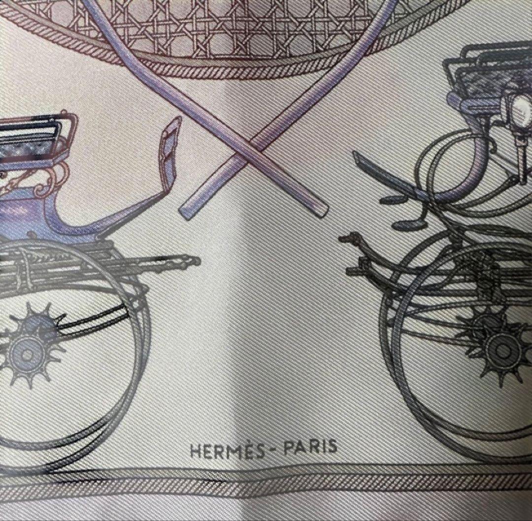 HERMES カレ40 折り畳 み式 幌の馬車 タグあり ピ ンク系 状態