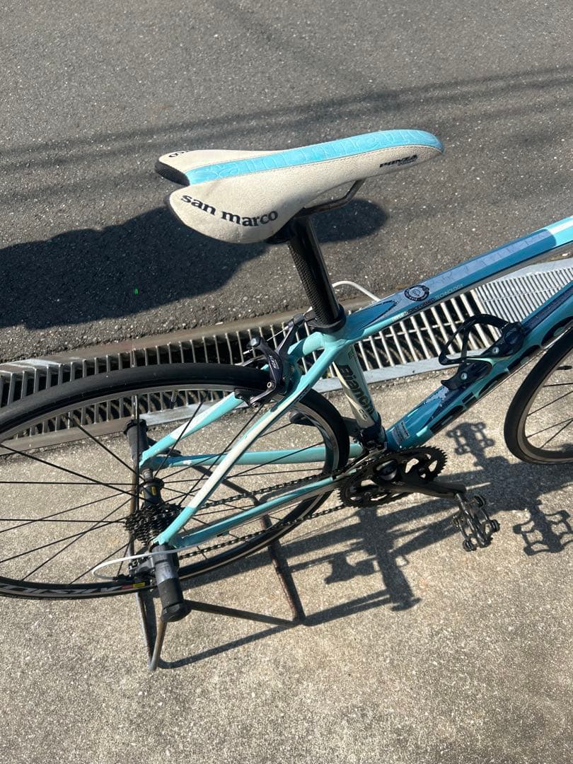 Bianchi ロードバイク 水色 インプルソ　IMPULSO 44
