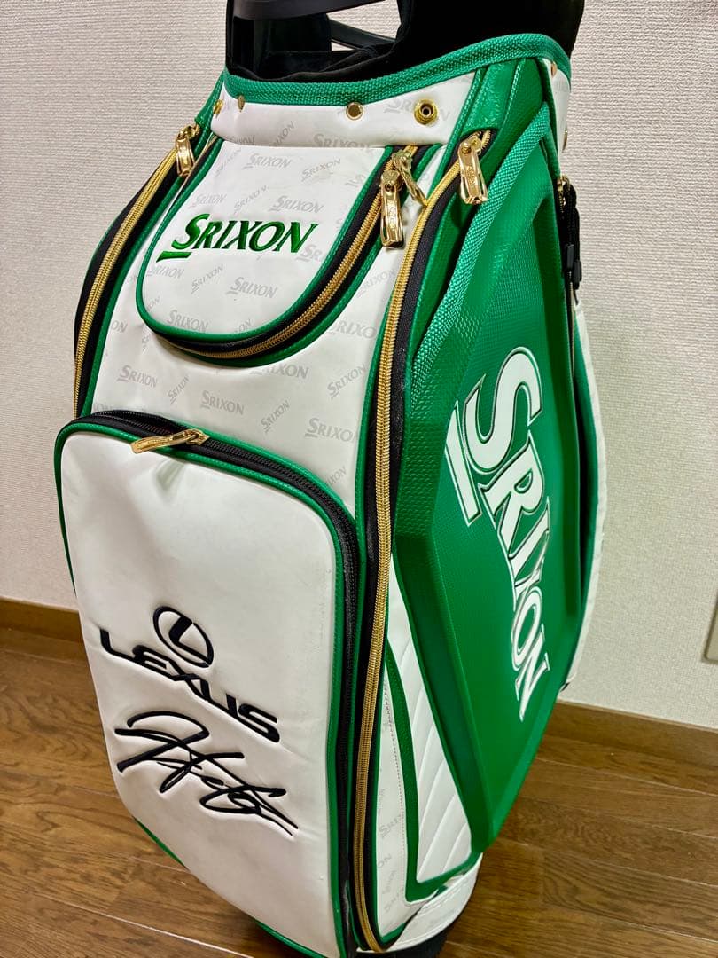 ２０２１マスターズ優勝記念数量限定レクサス＆スリクソン松山英樹刺繍サイン入バック