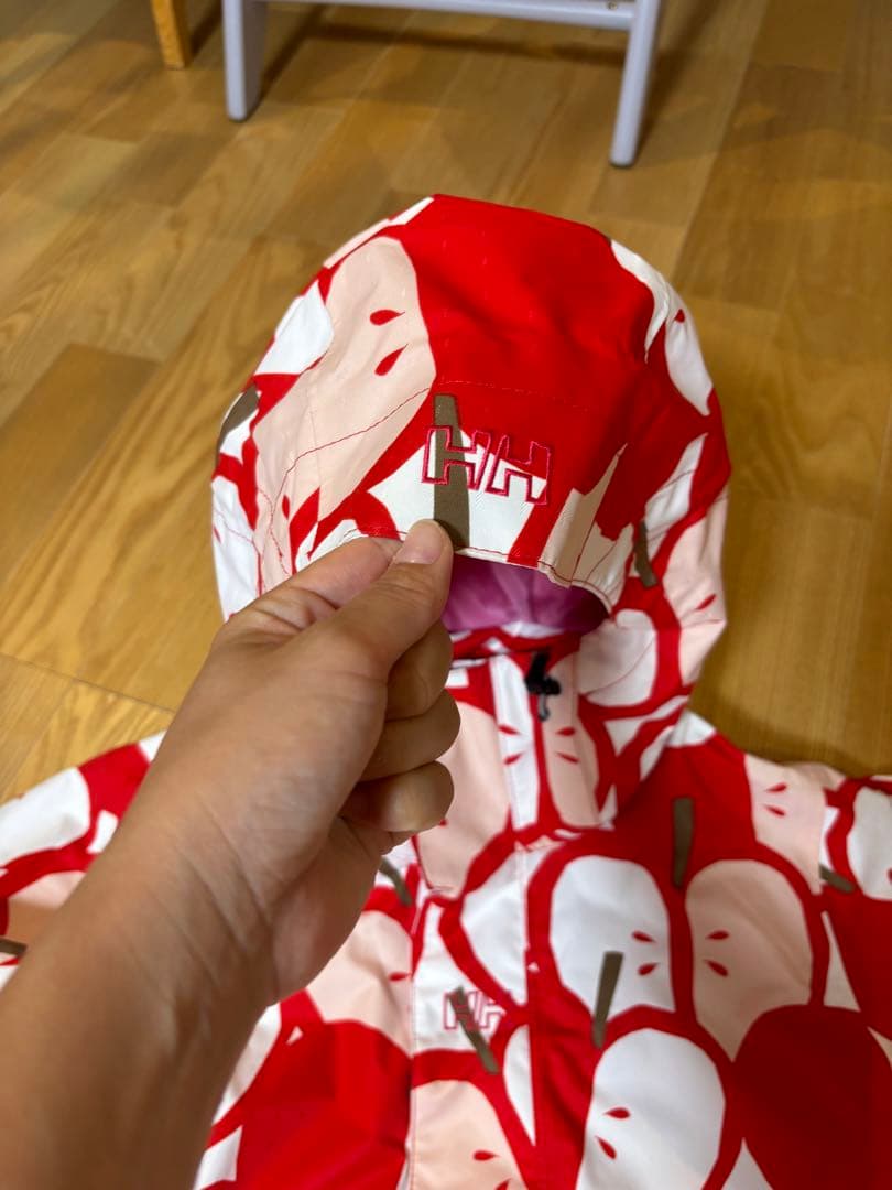 Helly Hansen スノーボードジャケット 女性用