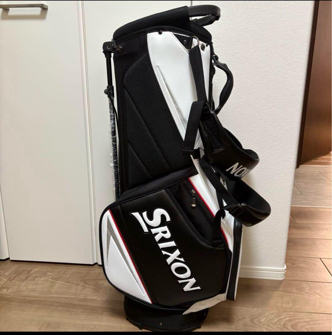 スリクソン　2025年モデル　ツアー限定モデル スタンド式キャディバッグ