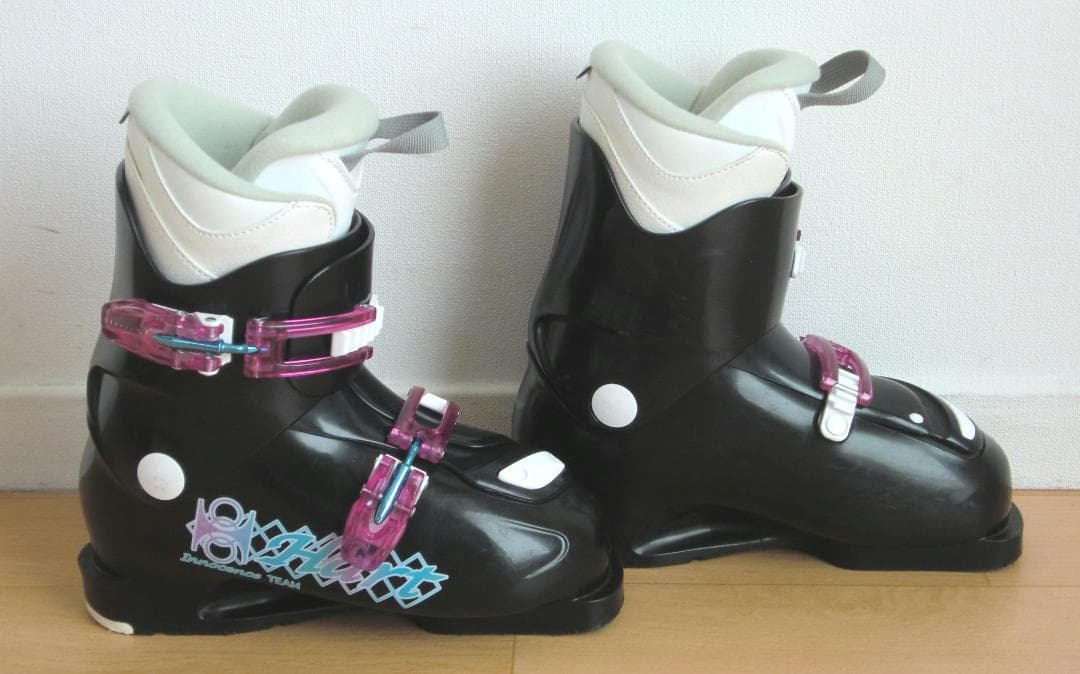 ■■1月限定■送料無料■ジュニア用スキーセット■板130靴23■WAX■女の子■