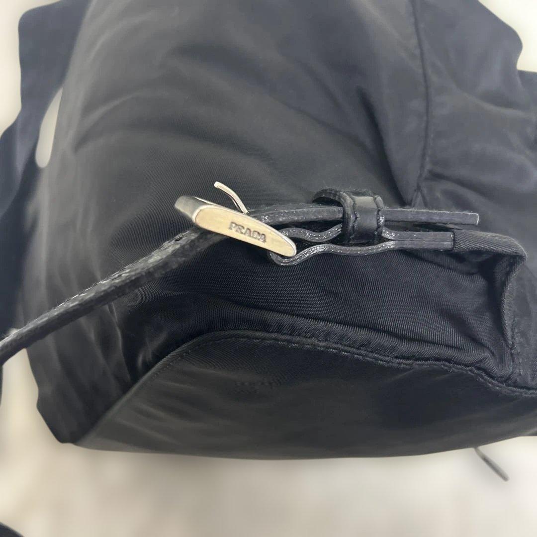 美品✨ お値下げ不可　プラダ PRADA ナイロン 黒 リュック 三角ロゴ