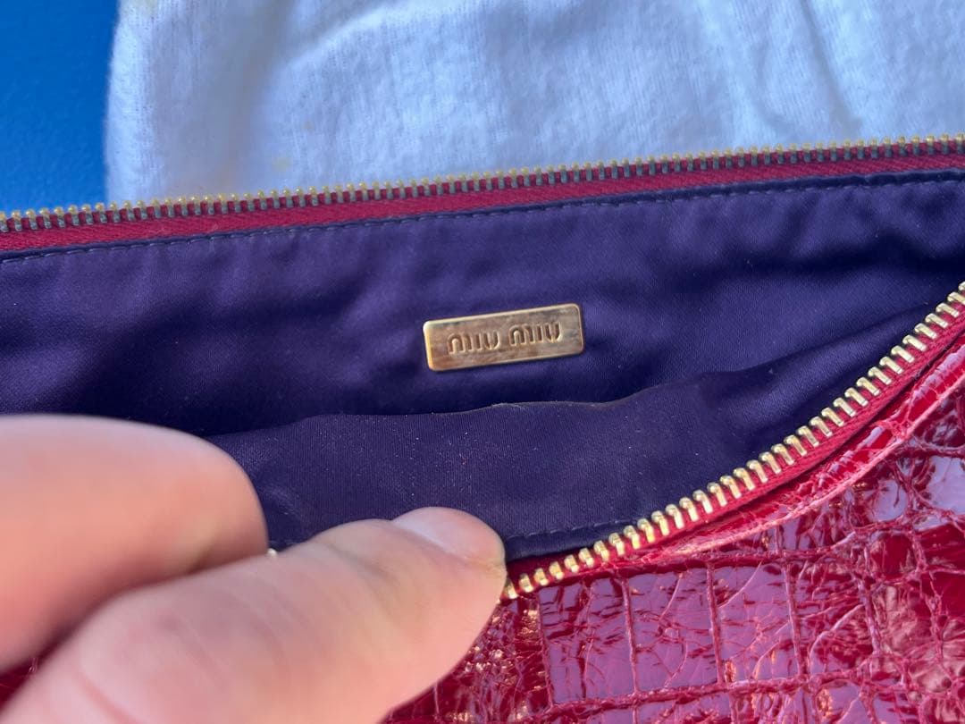 miu miuミュウミュウ　ポーチ　正規品　美品/クロコダイル エナメル 小物